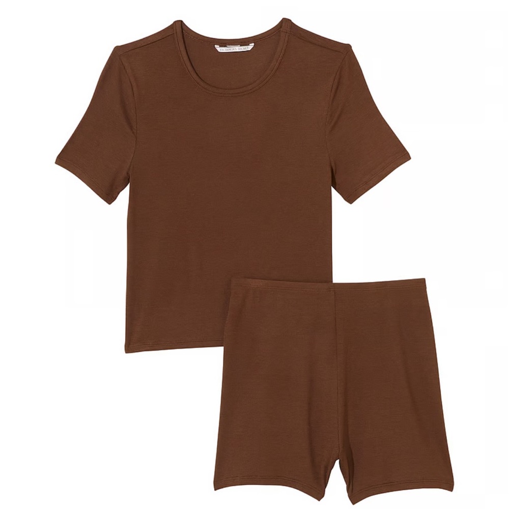 NWT VICTORIA'S SECRET
Ribbed Modal Tee Short Set
